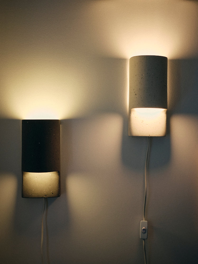 applique murale matière naturelle blanche et noire intérieur wabi sabi